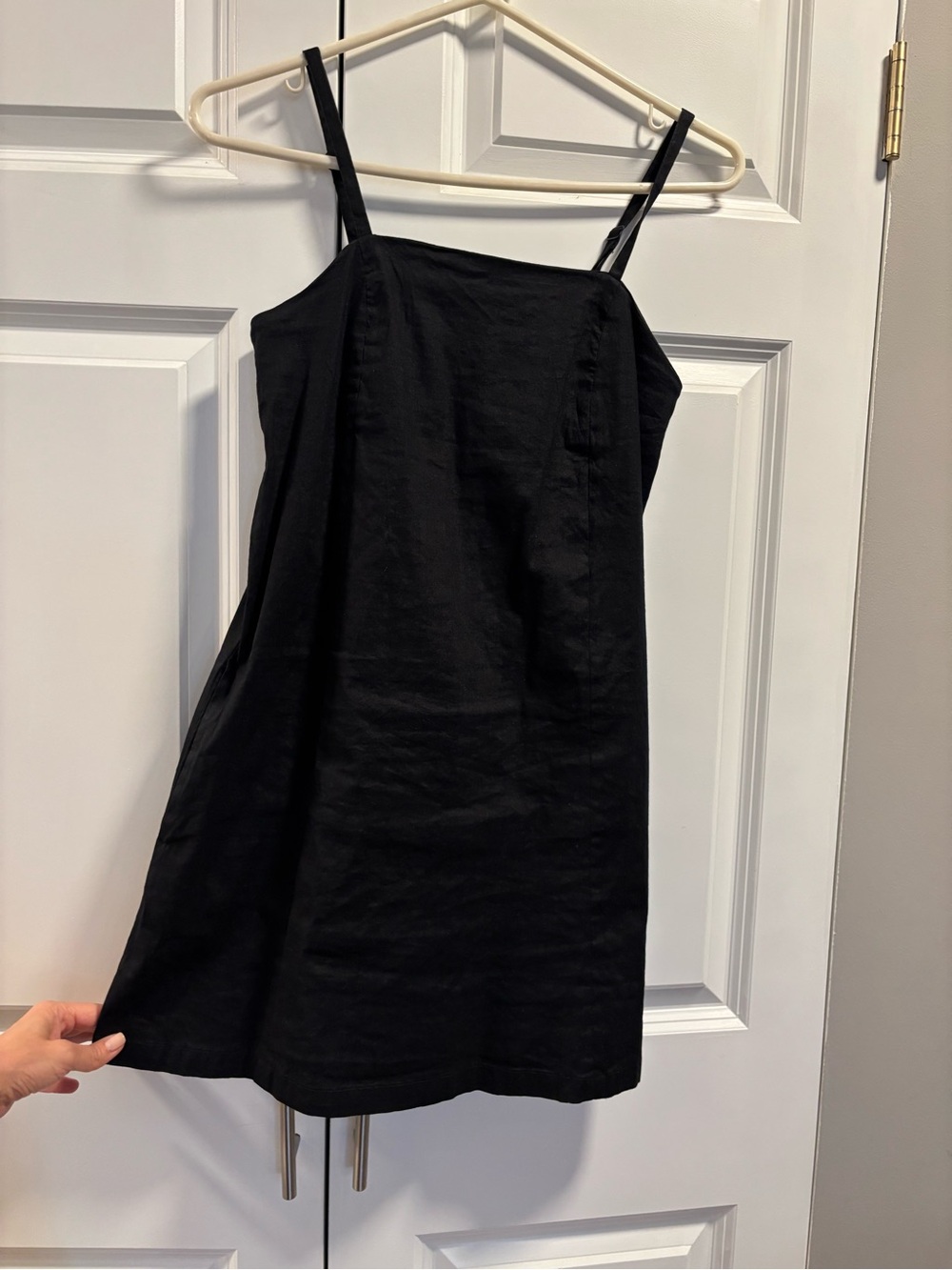 Athleta Black Spaghetti-Strap Casual Dress : stretch linen